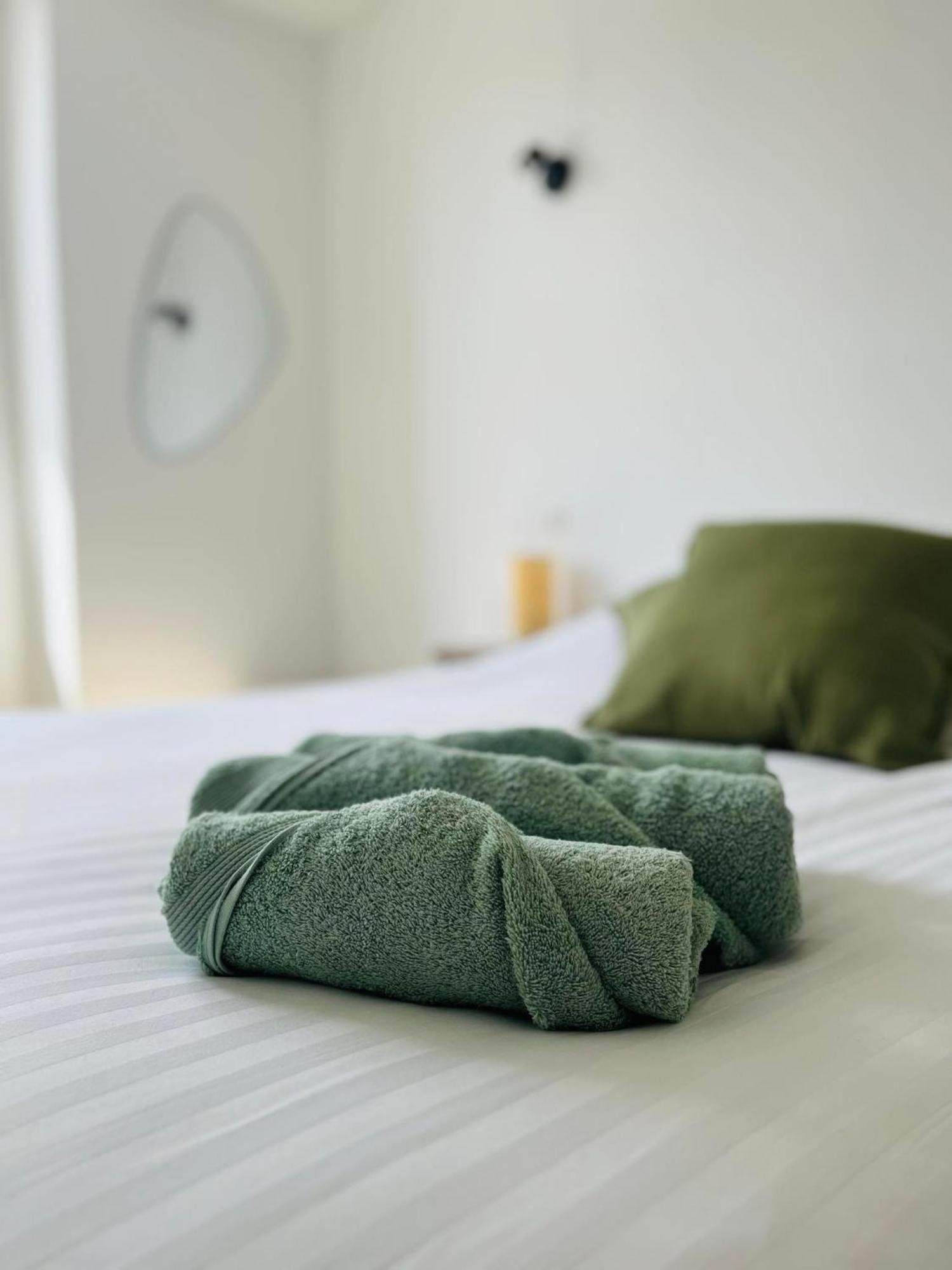 Appartement Cosy & Moderne 6 Personnes Centre Charleville-Mezieres - Ardennes Екстериор снимка
